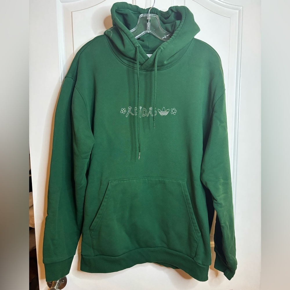 ADIDAS Green Hooded Sweatshirt with Embroidered Logo and flowers size XL perfect